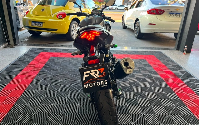 imagem-https://www.socarrao.com.br/sc-vehicle-images-prod/3014191/1785769788456-V2hhdHNBcHAgSW1hZ2UgMjAyNi0wNi0yNSBhdCAxNi40MC41MCAoNykuanBlZw.jpeg