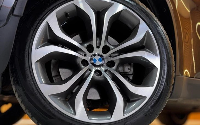 imagem-https://www.socarrao.com.br/sc-vehicle-images-prod/3014273/1787926985232-8093361_4_B_dafb458caa.jpeg