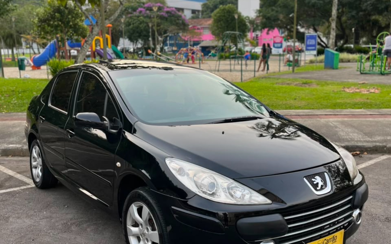 imagem-https://www.socarrao.com.br/sc-vehicle-images-prod/3014684/1785771175388-SU1HLTIwMjYwNzI3LVdBMDA5Ni5qcGc.jpg
