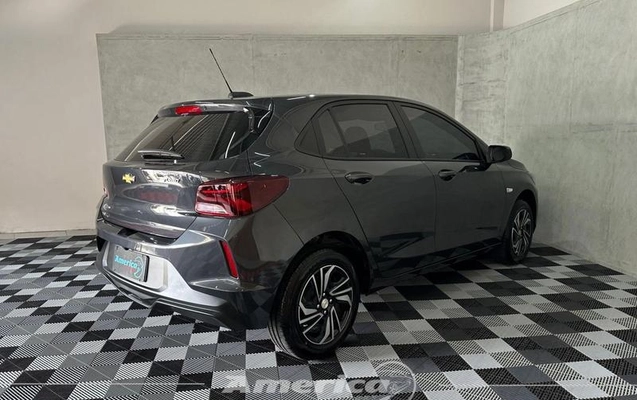 imagem-https://www.socarrao.com.br/sc-vehicle-images-prod/3014802/1789129420554-8339536_12_B_f33021e95f.jpeg