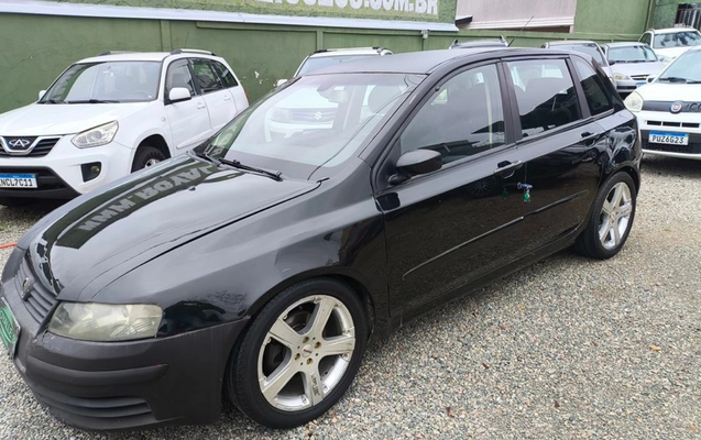 imagem-https://www.socarrao.com.br/sc-vehicle-images-prod/3015044/1786472664952-SU1HXzIwMjYwODExXzExNDMxNCAoQ29weSkuanBn.jpg