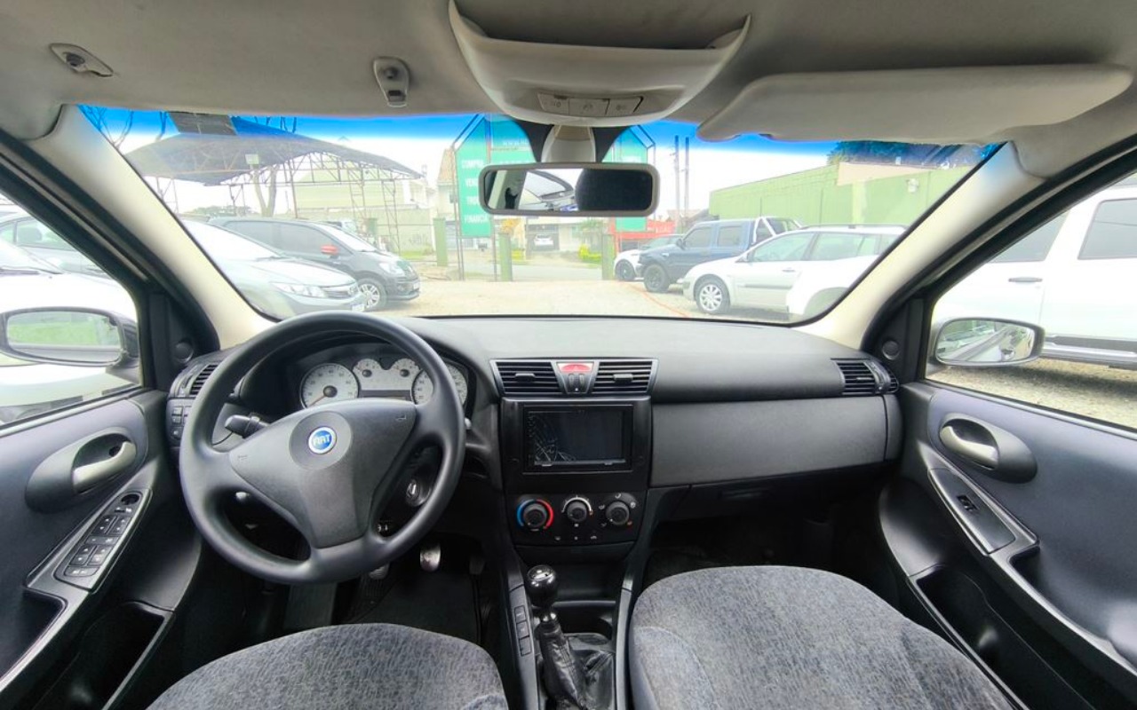 imagem-https://www.socarrao.com.br/sc-vehicle-images-prod/3015044/1786472665719-SU1HXzIwMjYwODExXzExNDQxOCAoQ29weSkuanBn.jpg