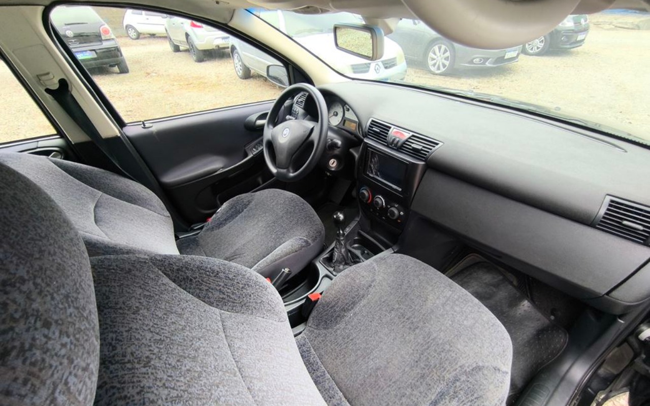 imagem-https://www.socarrao.com.br/sc-vehicle-images-prod/3015044/1786472666342-SU1HXzIwMjYwODExXzExNDUzMyAoQ29weSkuanBn.jpg