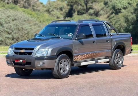Chevrolet S10 2011 Cinza — foto 1 de 3