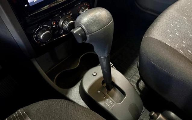 imagem-https://www.socarrao.com.br/sc-vehicle-images-prod/3015475/1789642951772-8331748_14_B_48cb3b32a0.jpeg