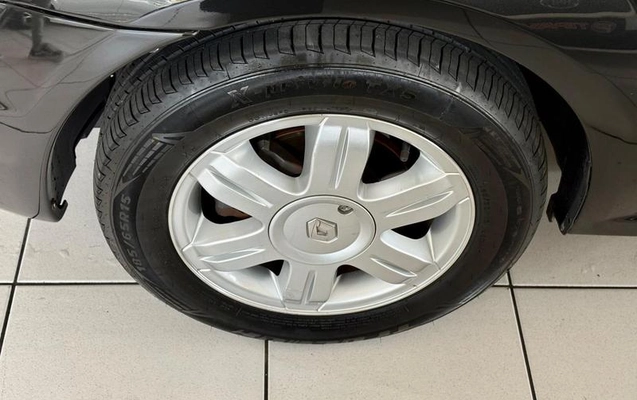 imagem-https://www.socarrao.com.br/sc-vehicle-images-prod/3015475/1789642951776-8331748_17_B_a250d291eb.jpeg