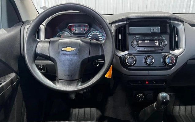 imagem-https://www.socarrao.com.br/sc-vehicle-images-prod/3015703/1790023744123-8100557_12_B_42d1bebaf3.jpeg