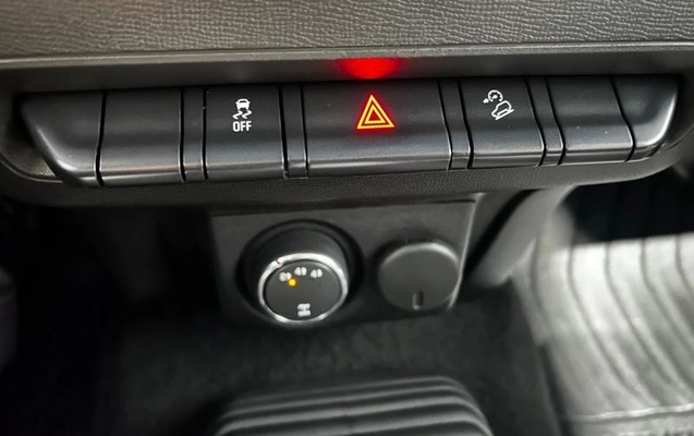 imagem-https://www.socarrao.com.br/sc-vehicle-images-prod/3015703/1790023744125-8100557_8_B_48694ed4af.jpeg