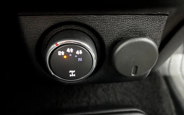 imagem-https://www.socarrao.com.br/sc-vehicle-images-prod/3015703/1790023744127-8100557_8_B_6978c9df7e.jpeg