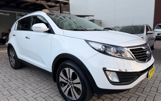 imagem-https://www.socarrao.com.br/sc-vehicle-images-prod/3015770/1787145213327-003_5fdbbab94ef3723fb0d1f26ba32c258f.jpeg