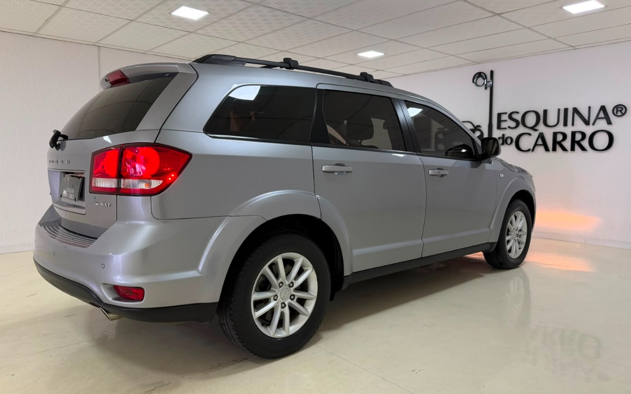 imagem-https://www.socarrao.com.br/sc-vehicle-images-prod/3017029/1785778075975-V2hhdHNBcHAgSW1hZ2UgMjAyNi0wNy0zMCBhdCAxNi41MC4zMCAoMSkuanBlZw.jpeg
