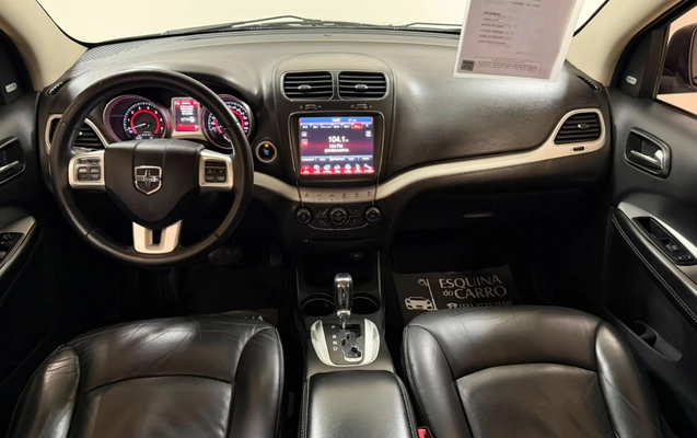 imagem-https://www.socarrao.com.br/sc-vehicle-images-prod/3017029/1785778076550-V2hhdHNBcHAgSW1hZ2UgMjAyNi0wNy0zMCBhdCAxNi41MC4zMiAoMSkuanBlZw.jpeg