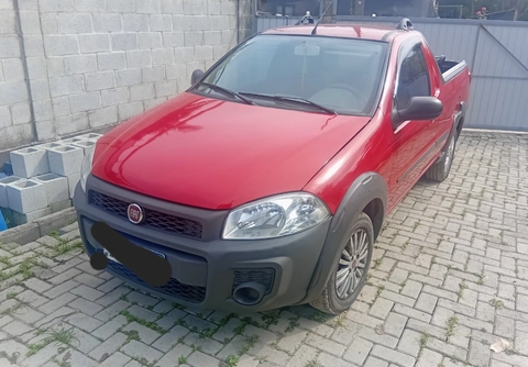 Fiat Strada 2015 Vermelho — foto 1 de 3