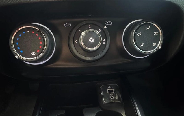 imagem-https://www.socarrao.com.br/sc-vehicle-images-prod/3017320/1789501064398-8340353_10_B_89803a9cae.jpeg
