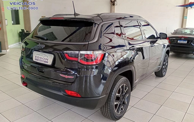 imagem-https://www.socarrao.com.br/sc-vehicle-images-prod/3017342/1788525384839-1233301.jpg