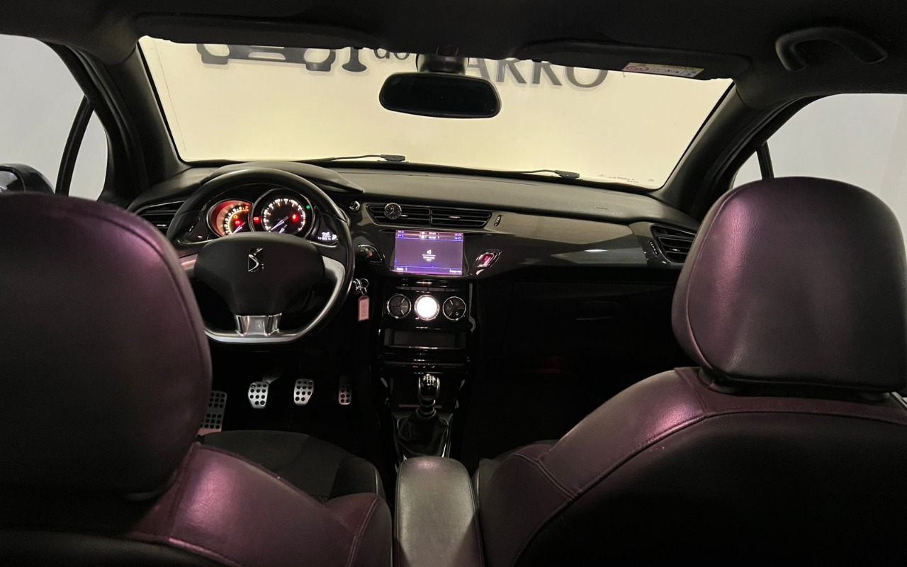 imagem-https://www.socarrao.com.br/sc-vehicle-images-prod/3017375/1785779224174-V2hhdHNBcHAgSW1hZ2UgMjAyNS0xMi0xOSBhdCAxMS4zNC4yNCAoMikuanBlZw.jpeg