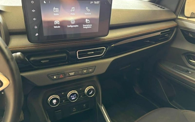 imagem-https://www.socarrao.com.br/sc-vehicle-images-prod/3017899/1788553345363-8343602_7_B_b9fbb4dbf4.jpeg