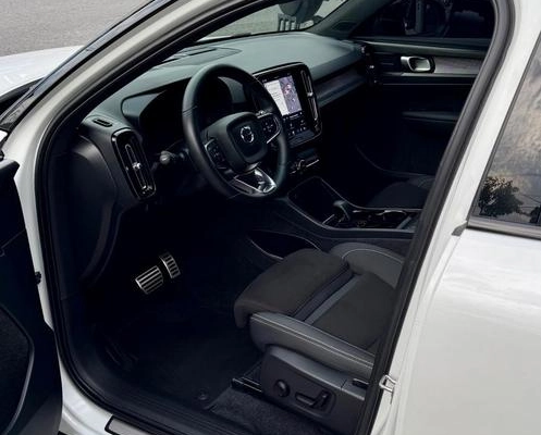 imagem-https://www.socarrao.com.br/sc-vehicle-images-prod/3017983/1789415924565-8343393_28_B_611fe8e371.jpeg