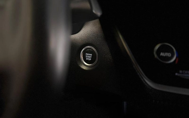 imagem-https://www.socarrao.com.br/sc-vehicle-images-prod/3018124/1790021192374-8343629_8_B_4a46bb4540.jpeg