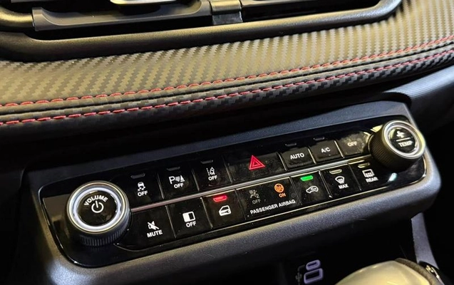 imagem-https://www.socarrao.com.br/sc-vehicle-images-prod/3018177/1787592736967-8332293_20_B_d6fae2c278.jpeg