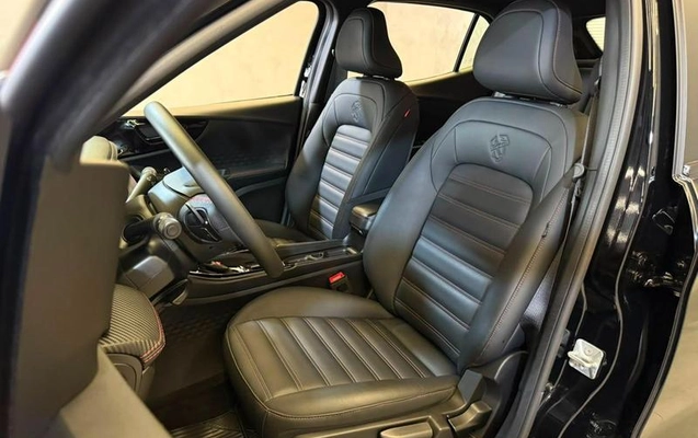 imagem-https://www.socarrao.com.br/sc-vehicle-images-prod/3018177/1787592736968-8332293_11_B_67d773efbc.jpeg