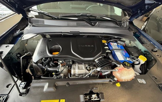 imagem-https://www.socarrao.com.br/sc-vehicle-images-prod/3018270/1785781950866-8343725_13_B_e0a9e0f563.jpeg