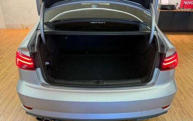 imagem-https://www.socarrao.com.br/sc-vehicle-images-prod/3018400/1791472026489-8153496_9_B_ab3934881b.jpeg