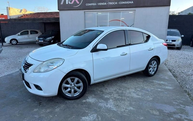 imagem-https://www.socarrao.com.br/sc-vehicle-images-prod/3018482/1787166923200-8234016_11_B_9486823b79.jpeg