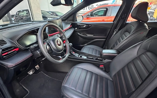 imagem-https://www.socarrao.com.br/sc-vehicle-images-prod/3018607/1785782801107-3_034627.jpg