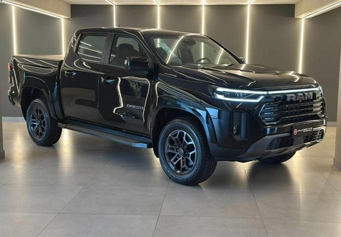 Ram DAKOTA 2026 Preto — foto 1 de 3
