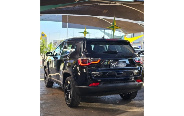 imagem-https://www.socarrao.com.br/sc-vehicle-images-prod/3018841/1785783563598-2_111406.jpg