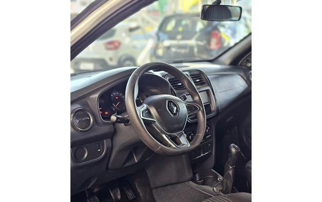 imagem-https://www.socarrao.com.br/sc-vehicle-images-prod/3018866/1785783641258-1_011152.jpg