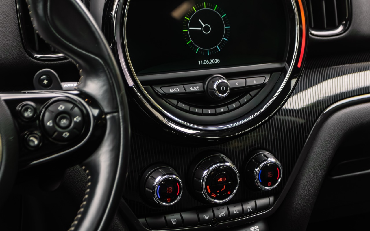 imagem-https://www.socarrao.com.br/sc-vehicle-images-prod/3019354/1785785098582-SU1HXzkwNjYuanBn.jpg