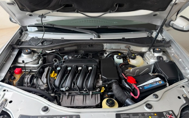 imagem-https://www.socarrao.com.br/sc-vehicle-images-prod/3019358/1785785102520-T2SIjxIFvNm09m8ASUs7uIeaTowPEEjn.jpg