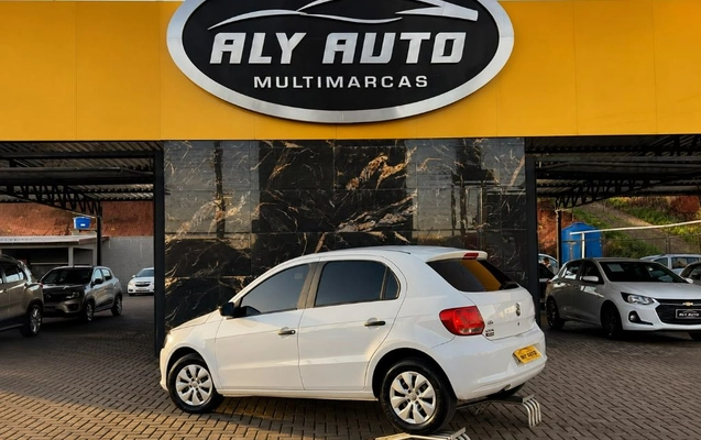 imagem-https://www.socarrao.com.br/sc-vehicle-images-prod/3019384/1788370489774-gb-99d79a7.jpg
