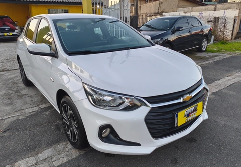 Chevrolet Onix 2024 Branco — foto 1 de 3