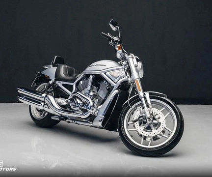Harley-Davidson V-ROD 10th ANNIVERSARY EDITION VRSCDX 2012 Prata — foto 1 de 3