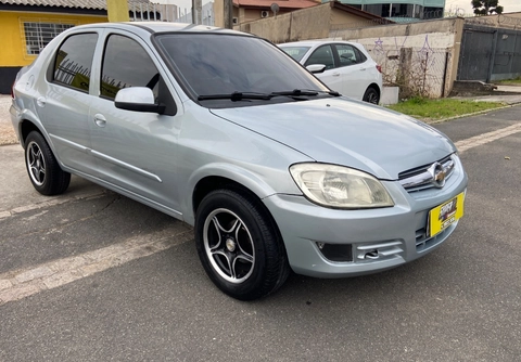 Chevrolet Prisma 2010 Prata — foto 1 de 3