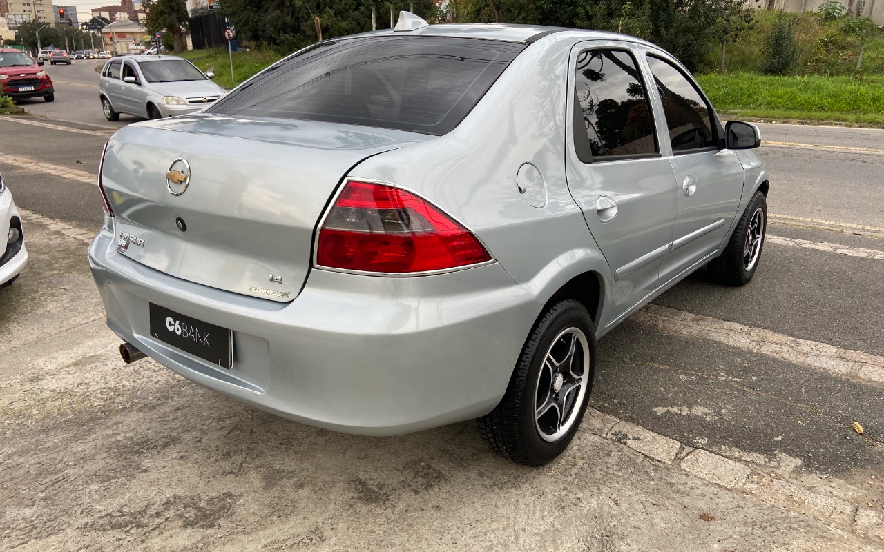 imagem-https://www.socarrao.com.br/sc-vehicle-images-prod/3019478/1785802670993-SU1HXzk1MzYuanBlZw.jpeg