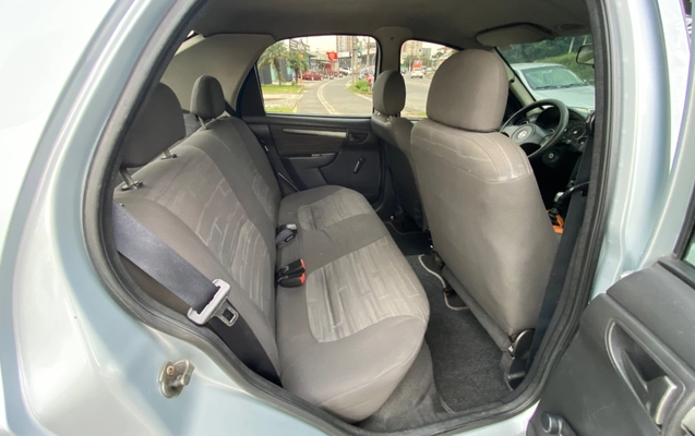 imagem-https://www.socarrao.com.br/sc-vehicle-images-prod/3019478/1785802671308-SU1HXzk1NDAuanBlZw.jpeg