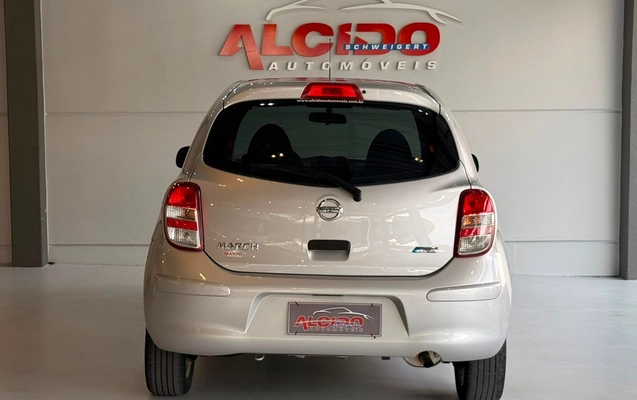imagem-https://www.socarrao.com.br/sc-vehicle-images-prod/3019786/1785786507312-68dd413d657747bd9e990bdd5b98c93a_1785786347653.jpg