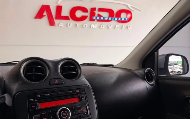 imagem-https://www.socarrao.com.br/sc-vehicle-images-prod/3019786/1785786507315-743f534117ff4b56a7003e3d432b9cac_1785786347665.jpg