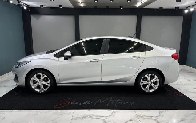 imagem-https://www.socarrao.com.br/sc-vehicle-images-prod/3019787/1789390128219-8328769_8_B_a01d26a7a6.jpeg
