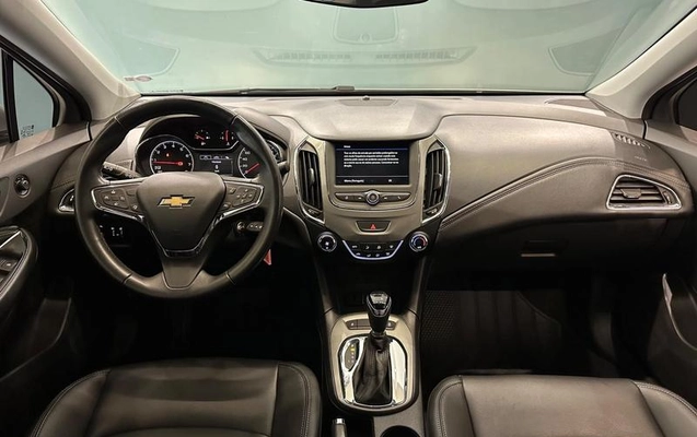 imagem-https://www.socarrao.com.br/sc-vehicle-images-prod/3019787/1789390128235-8328769_15_B_9976f04bd3.jpeg