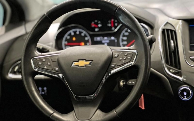 imagem-https://www.socarrao.com.br/sc-vehicle-images-prod/3019787/1789390128240-8328769_17_B_038bdedc28.jpeg
