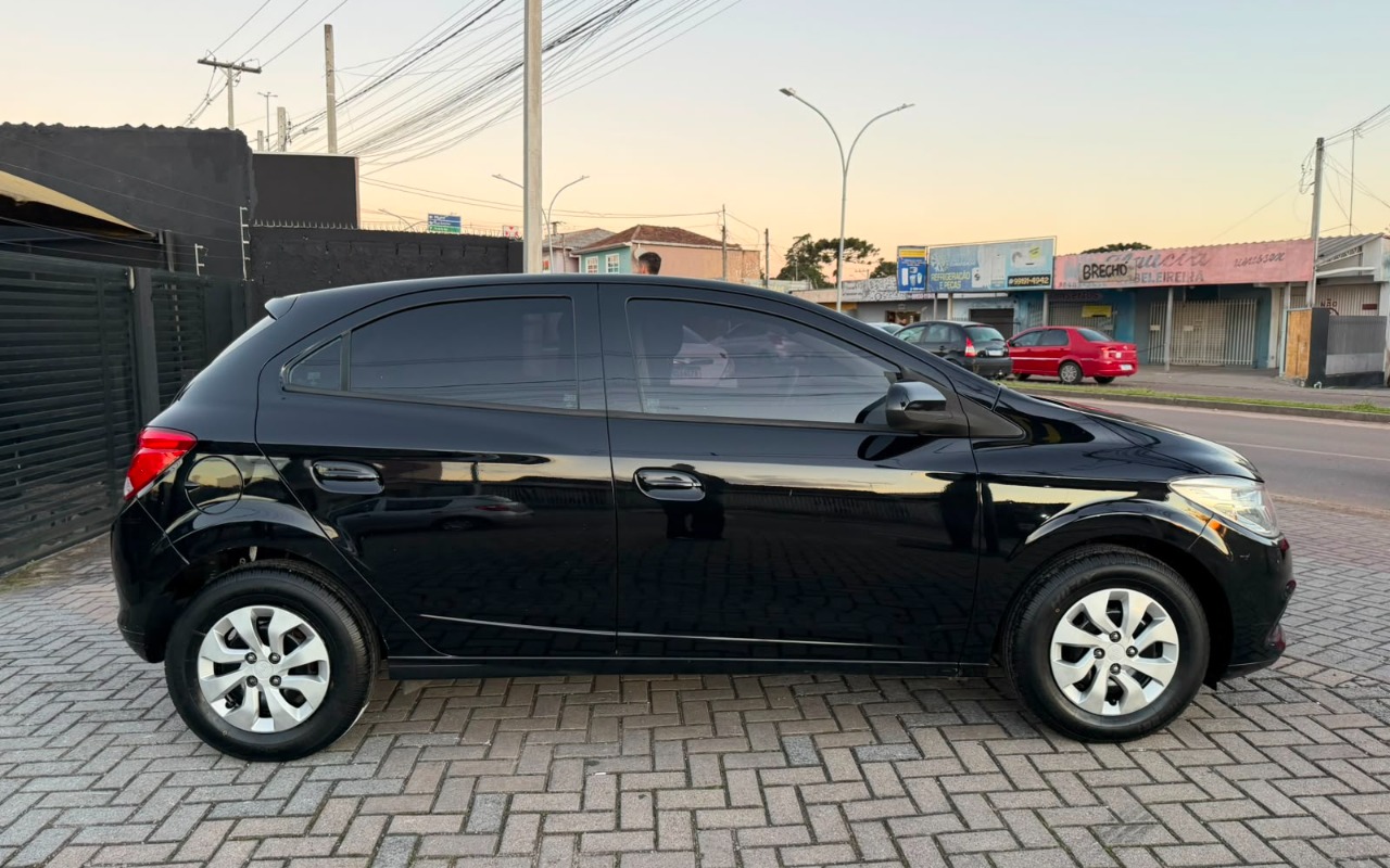 imagem-https://www.socarrao.com.br/sc-vehicle-images-prod/3019809/1785786609801-V2hhdHNBcHAgSW1hZ2UgMjAyNi0wNy0zMSBhdCAxNy41My41MSAoMikuanBlZw.jpeg