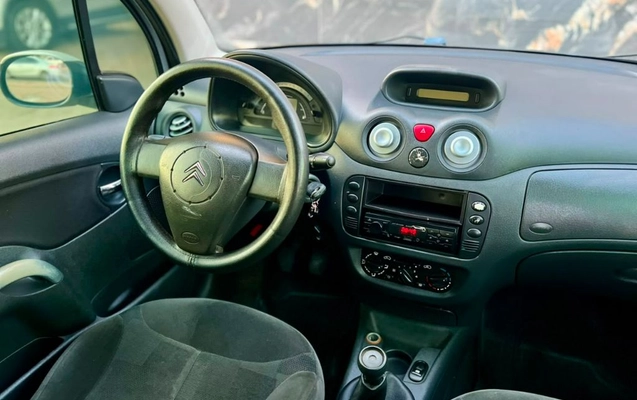 imagem-https://www.socarrao.com.br/sc-vehicle-images-prod/3019937/1787246632288-gb-a97f3b8.jpg