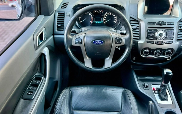 imagem-https://www.socarrao.com.br/sc-vehicle-images-prod/3019951/1789824652990-gb-b02d9b3.jpg