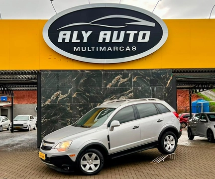 Chevrolet Captiva 2012 Prata — foto 1 de 3