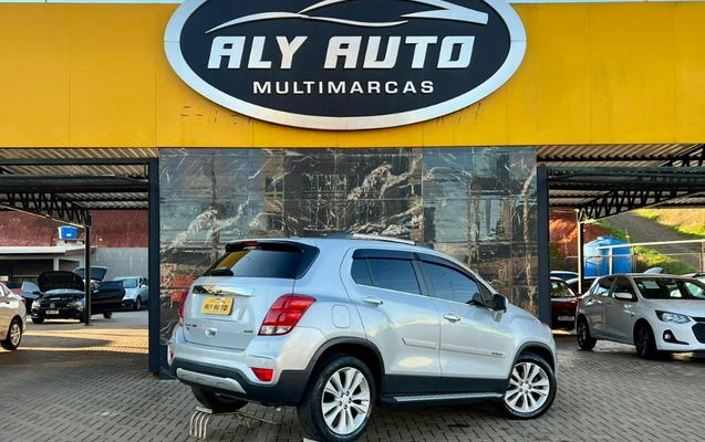 imagem-https://www.socarrao.com.br/sc-vehicle-images-prod/3019980/1789649933725-gb-8074469.jpg